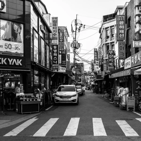 Σεούλ Νότια Κορέα Μαΐου 2017 Μικρός Στενός Δρόμος Κοντά Στο — Φωτογραφία Αρχείου