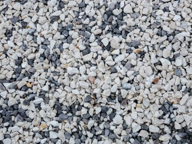 Beyaz ve gri çakıl yolu. Eski taş grunge desenli arka plan .