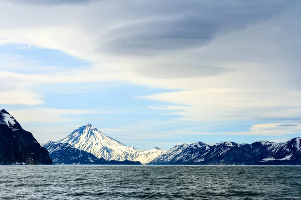 Bela Vista Vulcão Vilyuchinsky Oceano Península Kamchatka Rússia — Fotografia de Stock