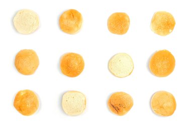      Beyaz arka planda izole edilmiş ekmek hamburgeri veya barbekü