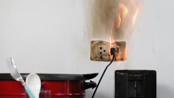 Fire Smoke Plugging Power Cord Overloaded Electrical Outlet Concept Dangers — Stock video