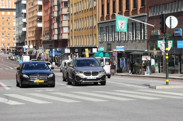 スウェーデン ストックホルム2021年9月2日 クングショルメン地区のサンクト エリクスガタン通りの街並み — ストック写真