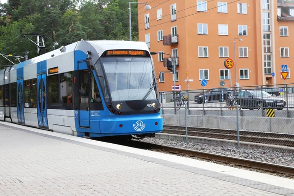 Stockholm Sveç Ağustos 2021 Tvarbanan Tramvayındaki Bromma Havaalanı Tramvay Servisi — Stok fotoğraf