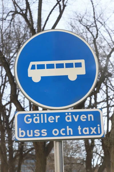 Suédois Voie Transport Public Panneau Routier Permettant Également Des Bus — Photo