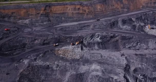 Belovo Oroszország 2019 Május Kőszénbányászat Folyamatának Légi Áttekintése Egy Kőbányában — Stock videók