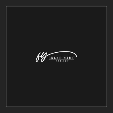 Lüks başlangıç FY logosu imzalı el yazısı imzası siyah arkaplanda izole edilmiş