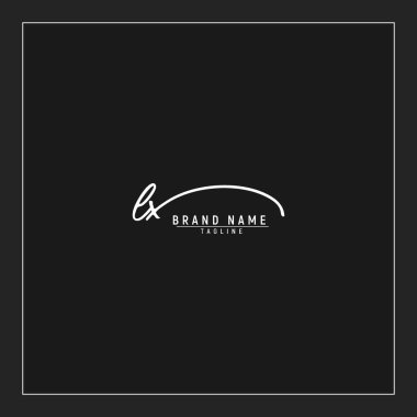 LX logosunun baş harfleri siyah arkaplanda izole edilmiş el yazısı imzası.