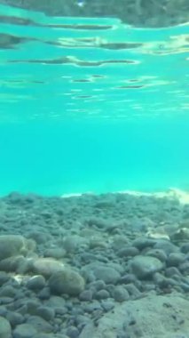 Su altında, maliyetine göre, yat ve doğa manzaralı. 