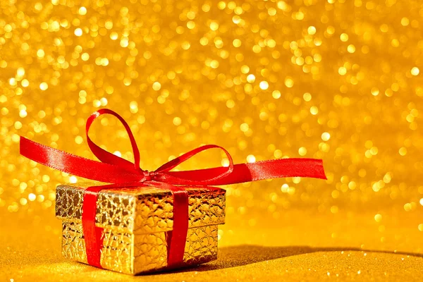 Gift Box Red Ribbon Yellow Blurred Abstract Background Bokeh Valentine — Stock Photo, Image