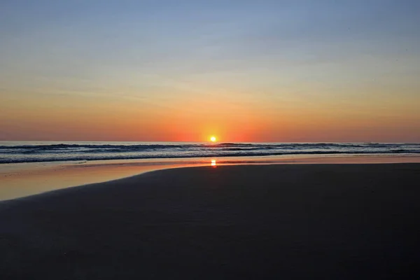 Bom Pôr Sol Costa Oceano — Fotografia de Stock