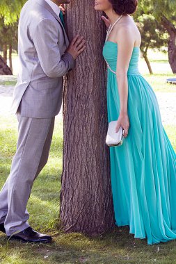 Nişan gününde mutlu bir çift. Gelin ve damat. 