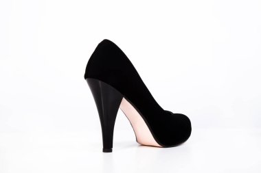 Sağ tek deri kadın ayakkabısı..