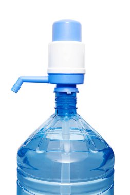 Beyaz arka planda büyük plastik su şişesi. Plastik çocuk..