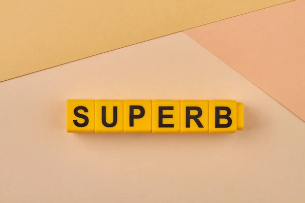 Superb Palabra Escrita Cubos Alfabeto Sobre Fondo Claro Cerca Muy — Foto de Stock
