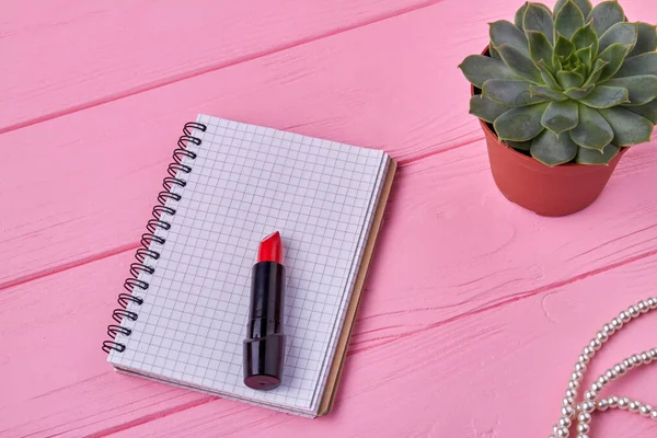 Top View Notepad Lipstick Pink Wooden Desk Notebook Copy Space — Foto Stock