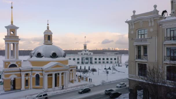 Soğuk Kış Günü Şehir Merkezi Kiev Post Nehir Stasyonu — Stok video