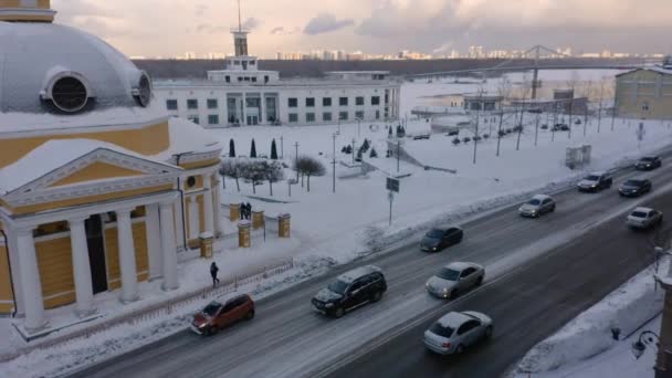 2021 Kiev Ucrânia Estrada Com Trânsito Automóvel Inverno Kiev Cidade — Vídeo de Stock