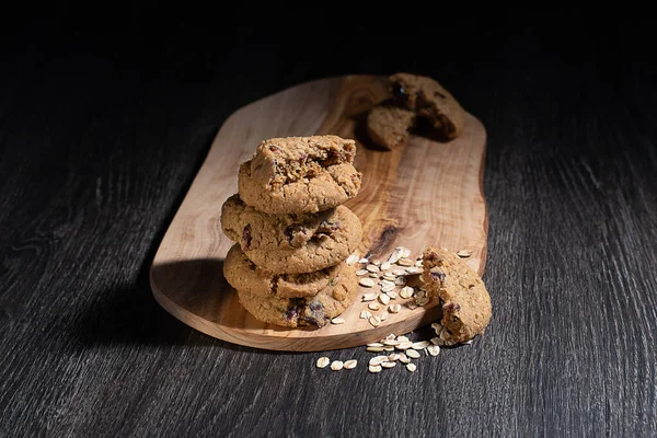 Handmade Oats Cookies Wooden Chopping Board — Stock Photo, Image