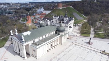 Drone Fotoğrafçılık, Vilnius Şehir Katedrali ve Gedimino Kulesi.