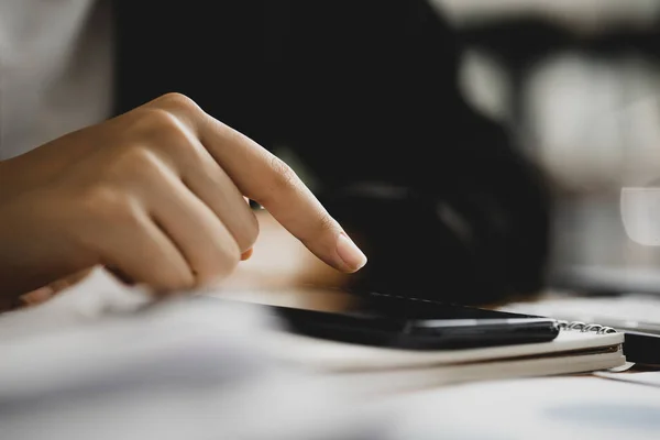 Young Businesswoman Looking Financial Information Mobile Phone She Checking Company — Photo