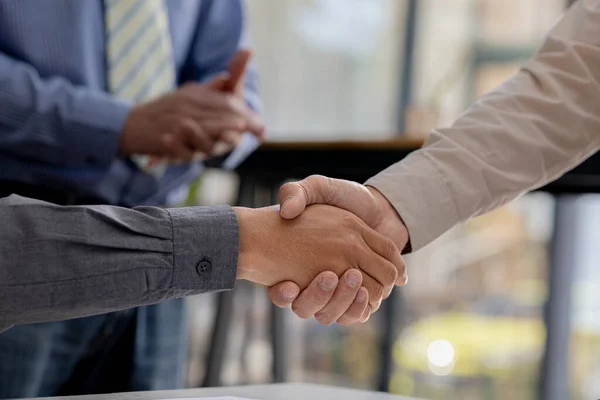 Business Investor Group Holding Hands Two Businessmen Agreeing Business Together — Foto de Stock