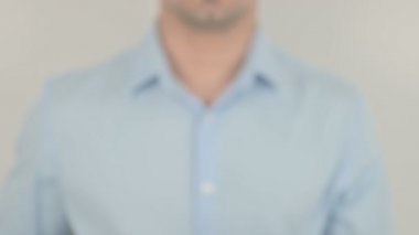 Bize Katıl, Saydam Ekranda Yazıyor