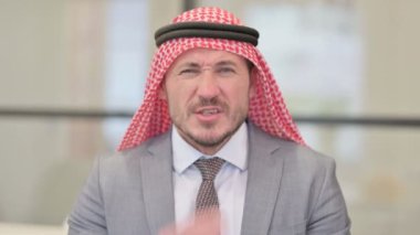 Orta Çağ Arap İşadamının Diş Ağrısı Olan Hasta Portresi
