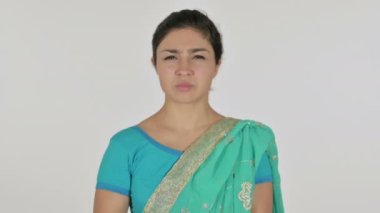Başağrısı olan Hintli Kadın, Beyaz Arkaplan