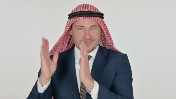 Happy Arab Businessman Klappen, Zakelijk, Witte achtergrond — Stockvideo