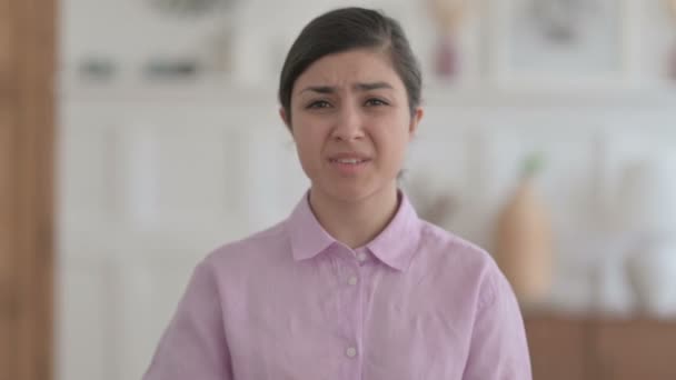 Portrait of Indian Woman Feeling Angry, Fighting — Stock Video