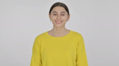 Beyaz Arkaplanda Gülümseyen İspanyol Kadın