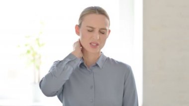 Öksüren Hasta Genç Kadın Portresi