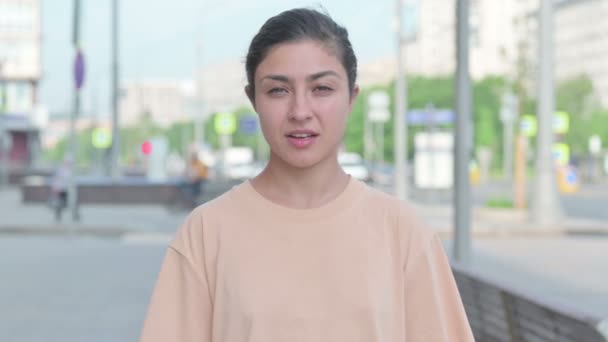 Portrait Young Indian Woman Shaking Head Sign — Stok Video