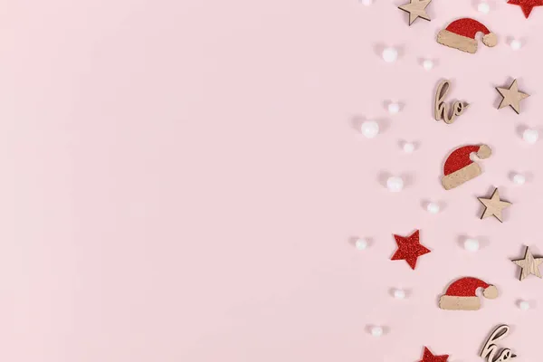 Рождественские Украшения Форме Шляп Санта Клауса Снежки Текстовые Украшения Говорящие — стоковое фото