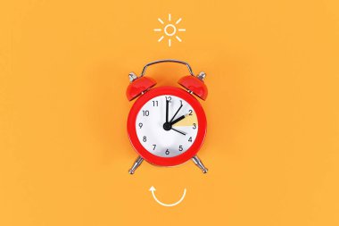 Concept for explaining summer daylight saving time with clock and arrow clipart