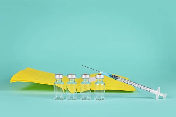 Corona Booster Vaccine Concept Vials Syringes Certificate Vaccination Background Copy — Foto Stock