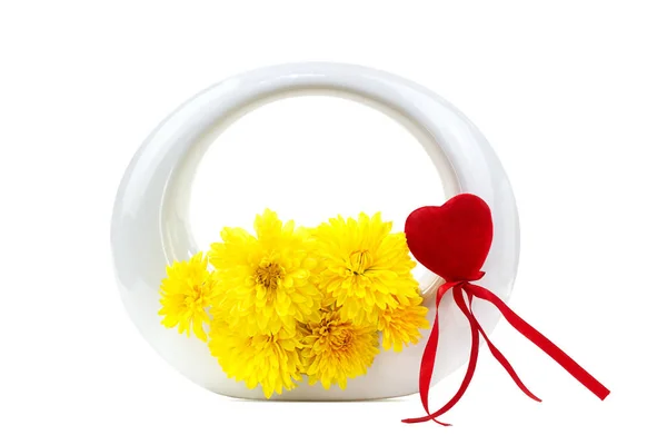 Yellow Chrysanthemum Flowers Vase Red Heart White Isolated Background Valentine — Stockfoto