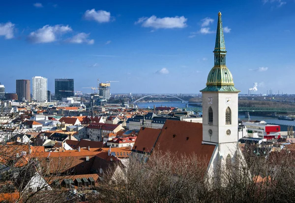 Bratislavské Město Gotická Katedrála Martina Korunovační Kostel Obecný Pohled Staré — Stock fotografie