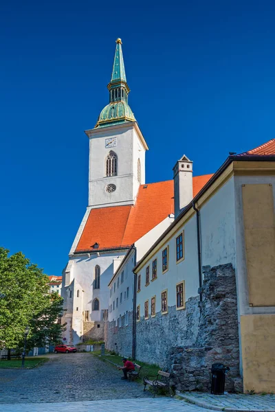 Caf Martineum Gothic Cathedral Martin Coronation Church Bratislava Slovakia — 图库照片