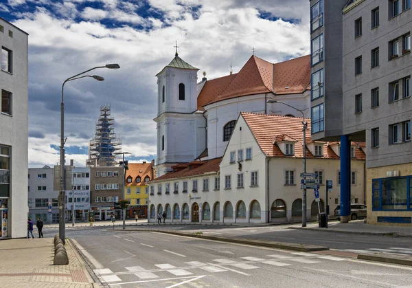 Catholic Church Holy Trinity Bratislava Slovakia — Stockfoto