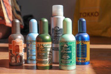 Tesori d 'oriente parfümü, farklı kokular, deodorant, renkli