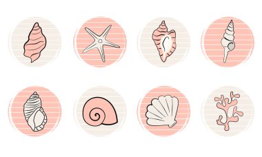 Sosyal medya için şirin deniz kabukları ve mercan elementleri içeren logo dizayn şablonları, simgeler ve rozetler vektör kümesi