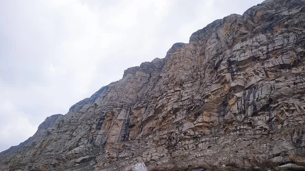 Uma Pedra Nas Montanhas — Fotografia de Stock