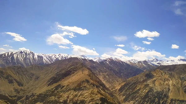 Splendida Vista Del Paesaggio Con Alte Montagne Himalayane Cielo Blu — Foto Stock