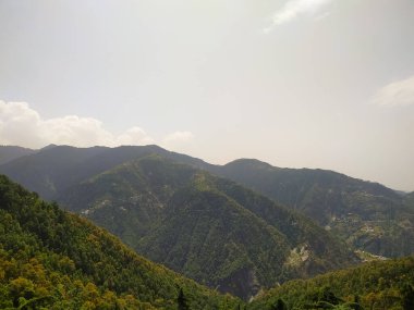 Dağlı güzel manzara.