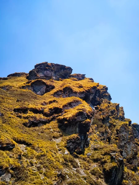 Удивительный Вид Скалы Голубом Небе — стоковое фото