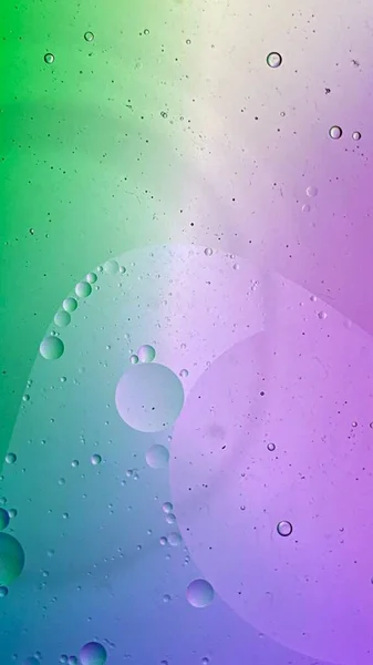 Abstraktní Makrofotografie Barevné Pozadí Olejové Kapky Vzduchové Bubliny Plovoucí Vodě — Stock fotografie