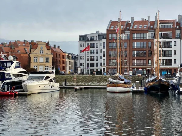 Gdansk Poland January 2022 Old Town Historic Buildings Motlawa River — Stock Photo, Image