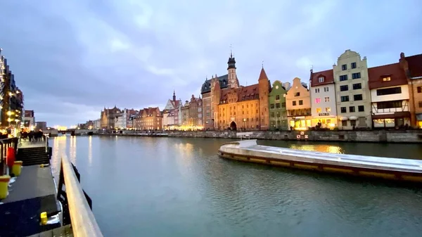 Гданськ Польща Січня 2022 Старе Місто Історичні Будівлі Річці Мотлава — стокове фото