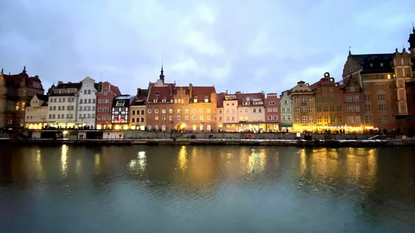 Danzig Polen Januar 2022 Altstadt Historische Gebäude Fluss Motlawa Abend — Stockfoto